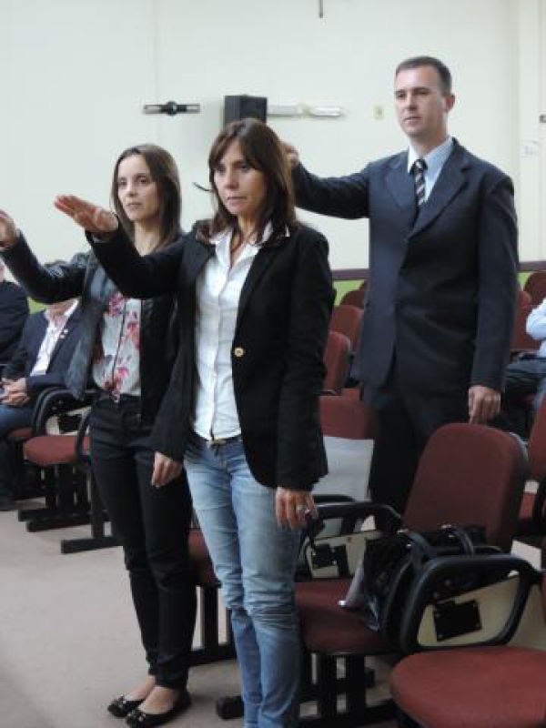 CRECI realiza Mesa Redonda e entrega credenciais a corretores de imoveis da região