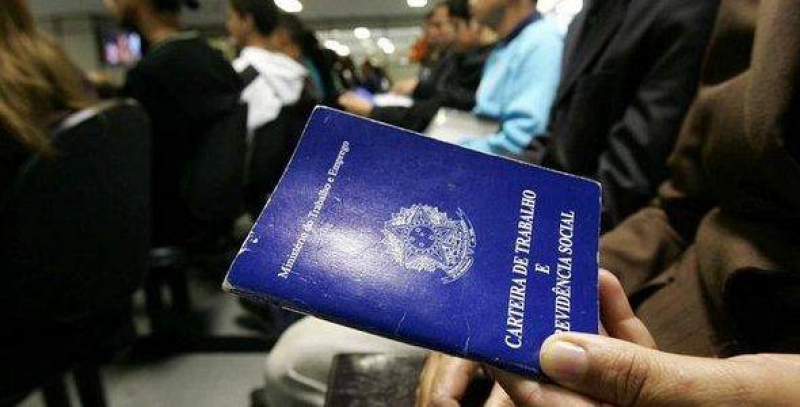 SC registra crescimento no trabalho formal em um ano