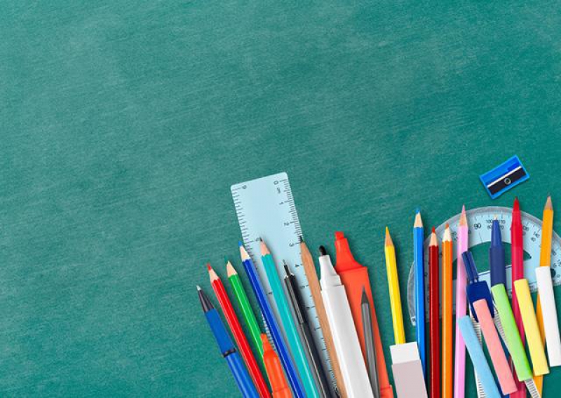 Carga tributária é quase metade do preço de material escolar