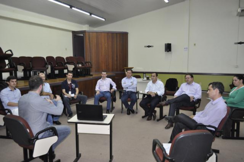 Núcleo  TI se reuniu na terça