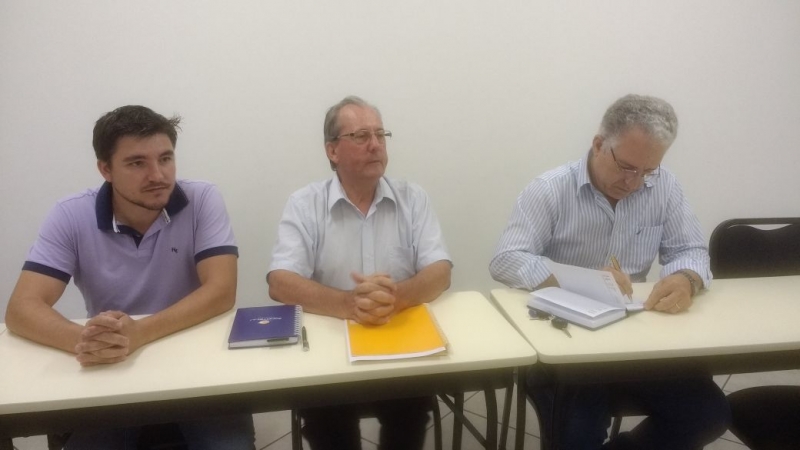 ?Acismo reúne entidades, Dnit e Justiça Federal