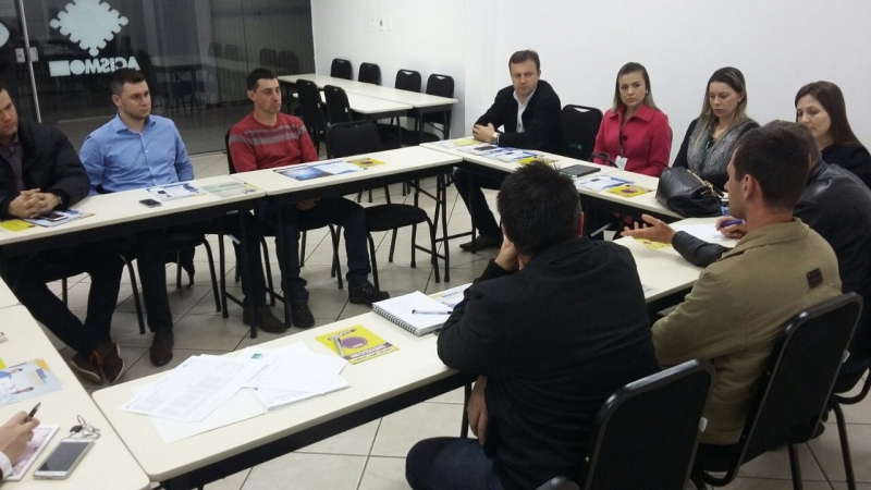 Acismo e Fiesc iniciam tratativas para criação do Sindicado dos Moveleiros