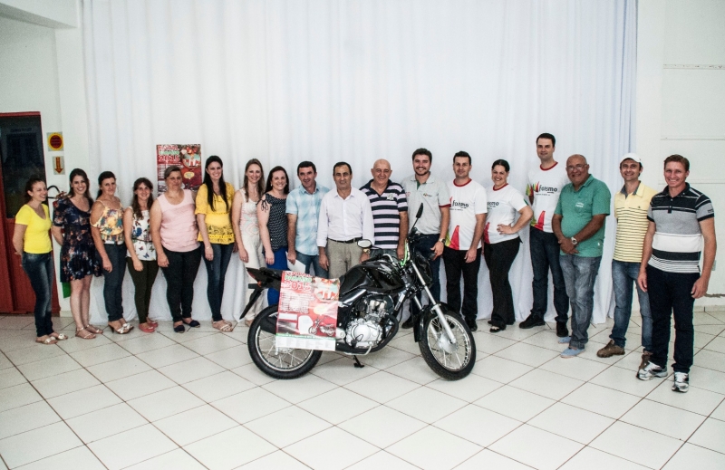 ?Núcleo do Comércio de Paraíso lança campanha de Natal