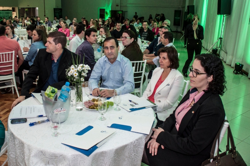 ?Presidente e Jesmo participam do Dia do Empresário da Indústria