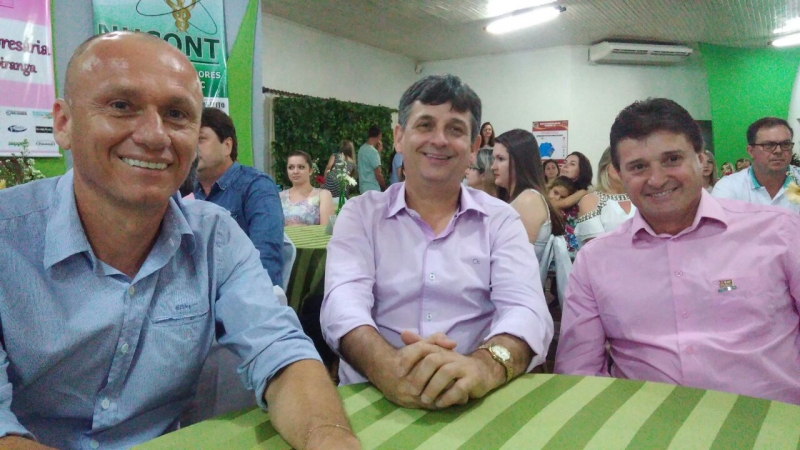 Resumo da semana: presidente participa de eventos na região