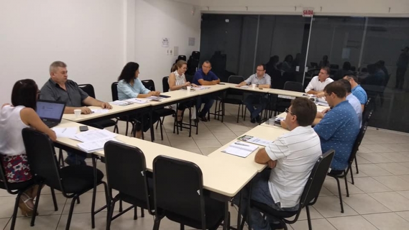 ?Conselho debate ações para o ano