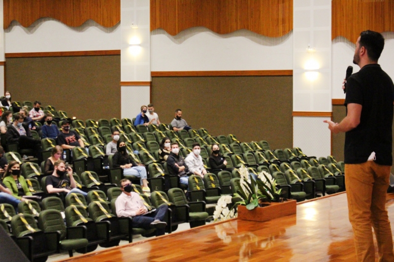1° E-commerce Day reúne mais de 200 participantes para debater futuro do mercado digital