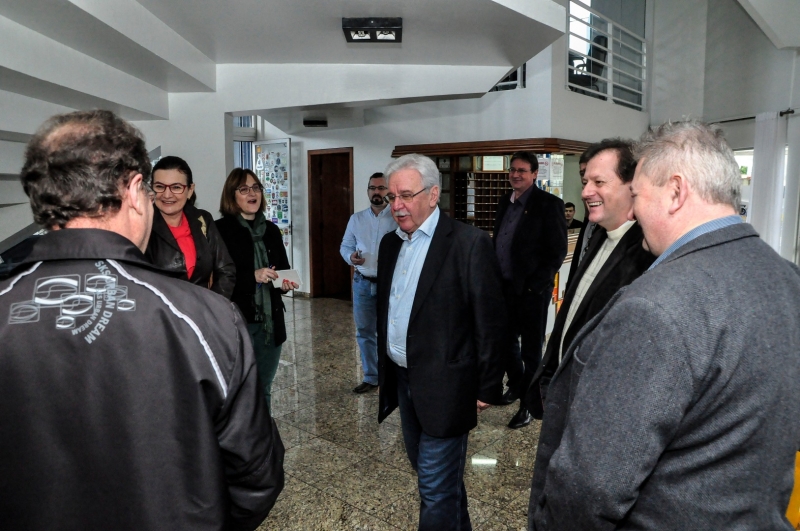 ?Entidades, CCO da Faismo e Administração Municipal solicitam recursos da Secretaria de Agricultura