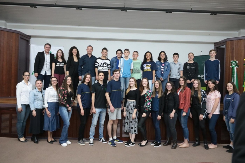 ?Acismo entrega premiação do Concurso de Redação