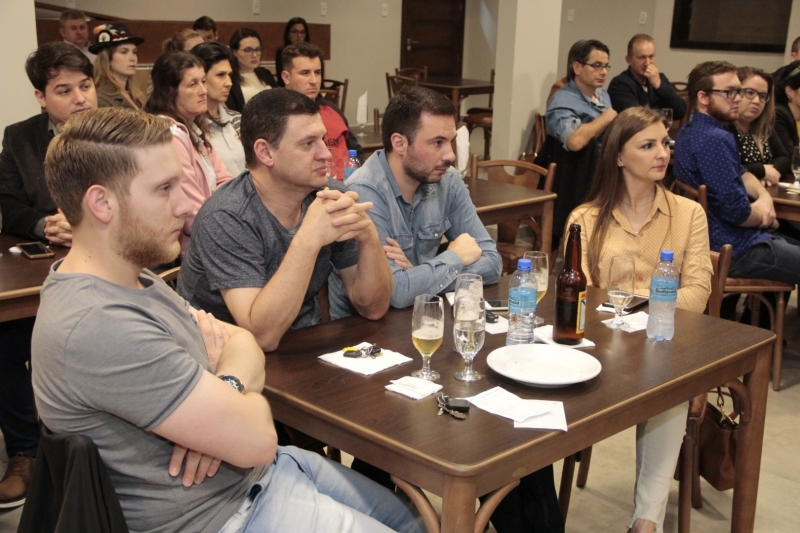 ?Mercadistas participam de Encontro Regional