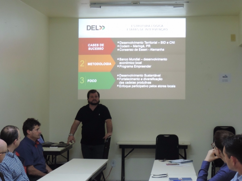 Acismo apresenta Programa de Desenvolvimento Econômico Local