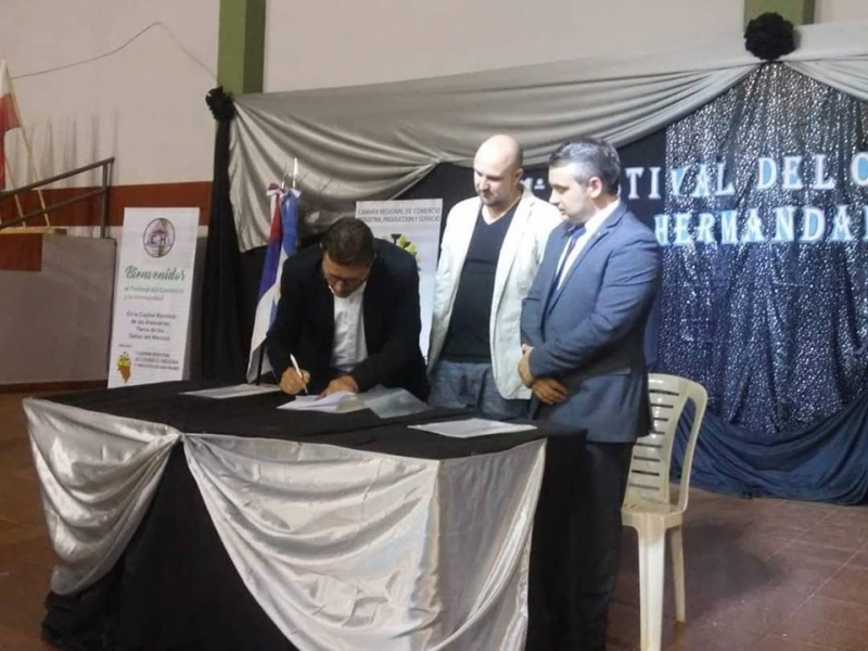 Acismo apresenta Faismo para argentinos