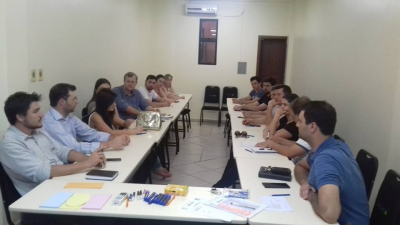 Núcleo Jovem Empreendedor da Acismo realiza Planejamento para 2016