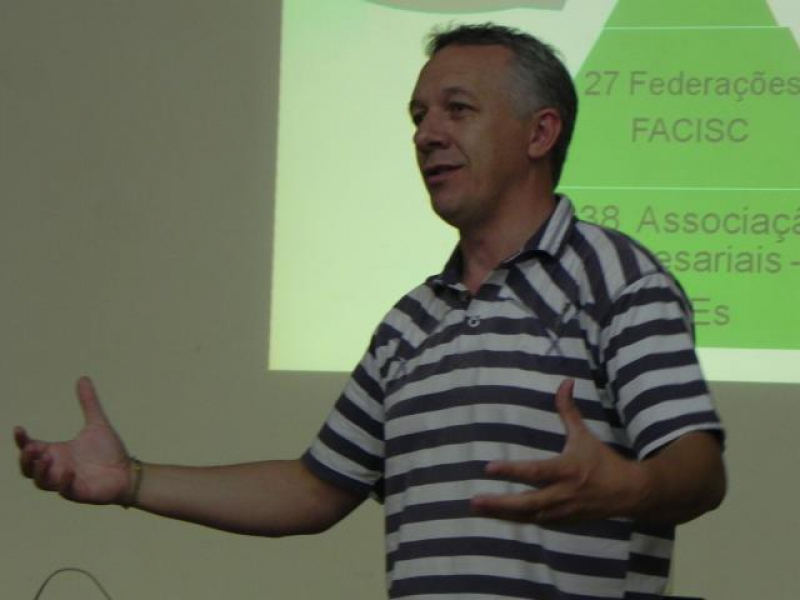 ACISMO realiza planejamento anual com a presença do Supervisor Estadual da Facisc