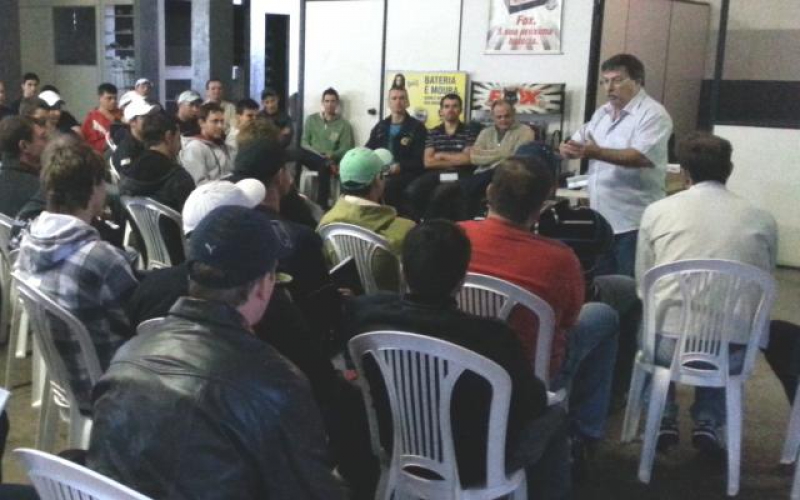 Diagnóstico e manutenção automotiva é tema de treinamento