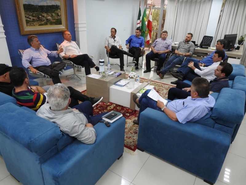 ?Conselho das Entidades se reúne com prefeito